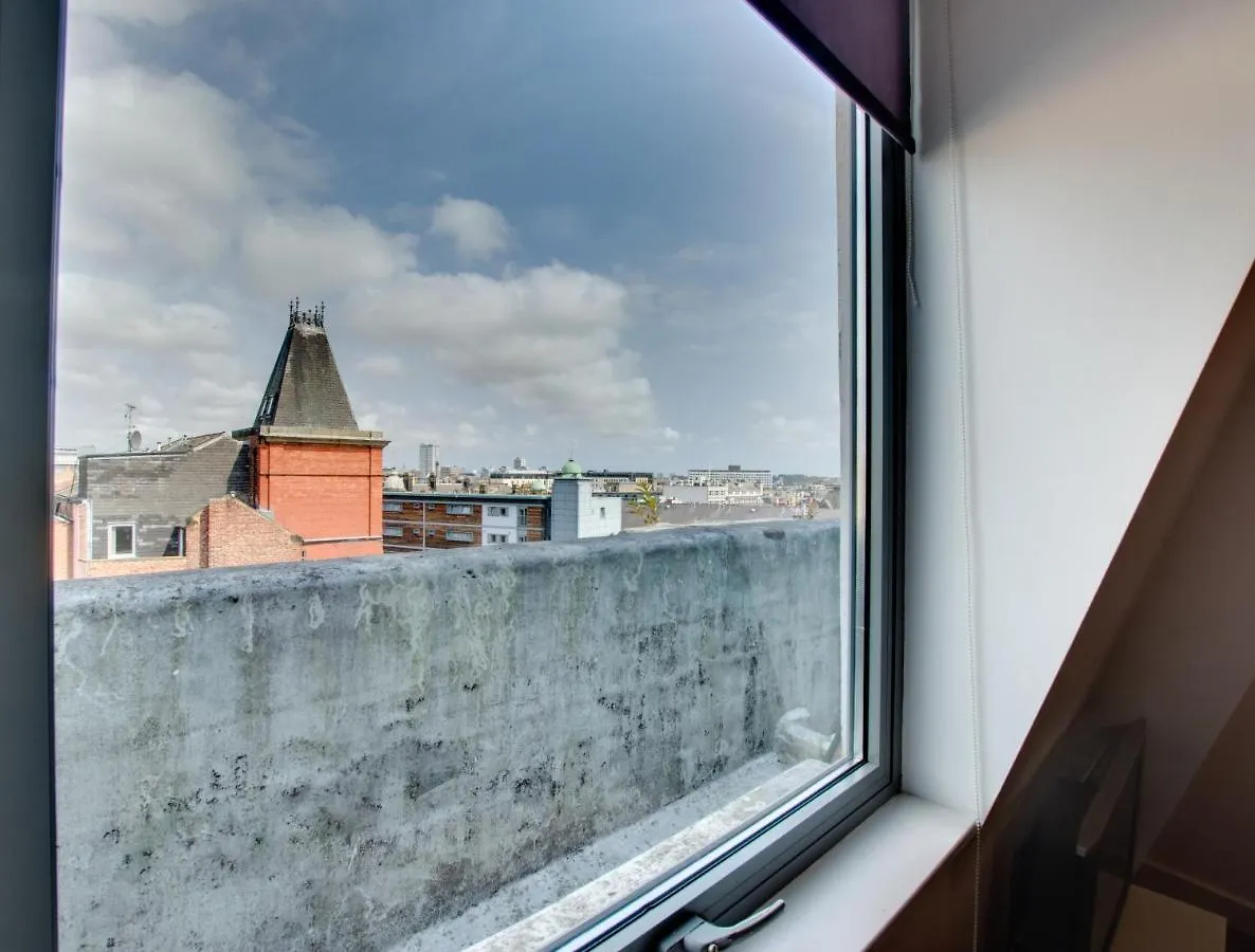 Crown Apartments 5A By Week2Week Newcastle upon Tyne United Kingdom